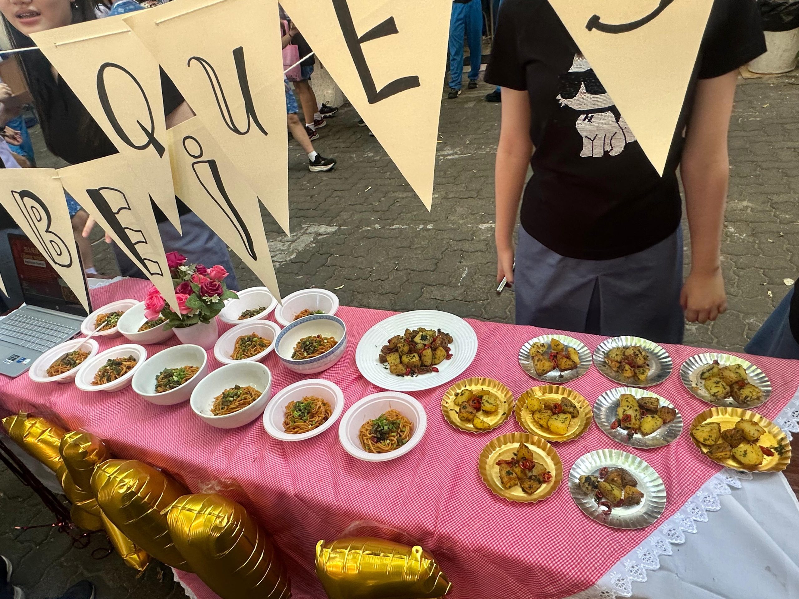 Artikel Reportase – Kelompok 4